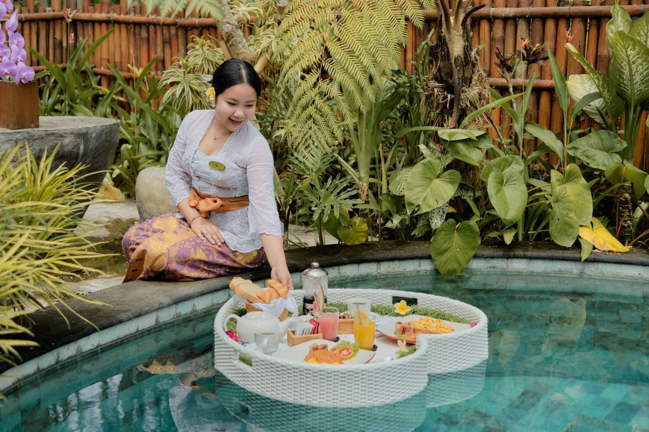 Ratni Ubud Villa Экстерьер фото