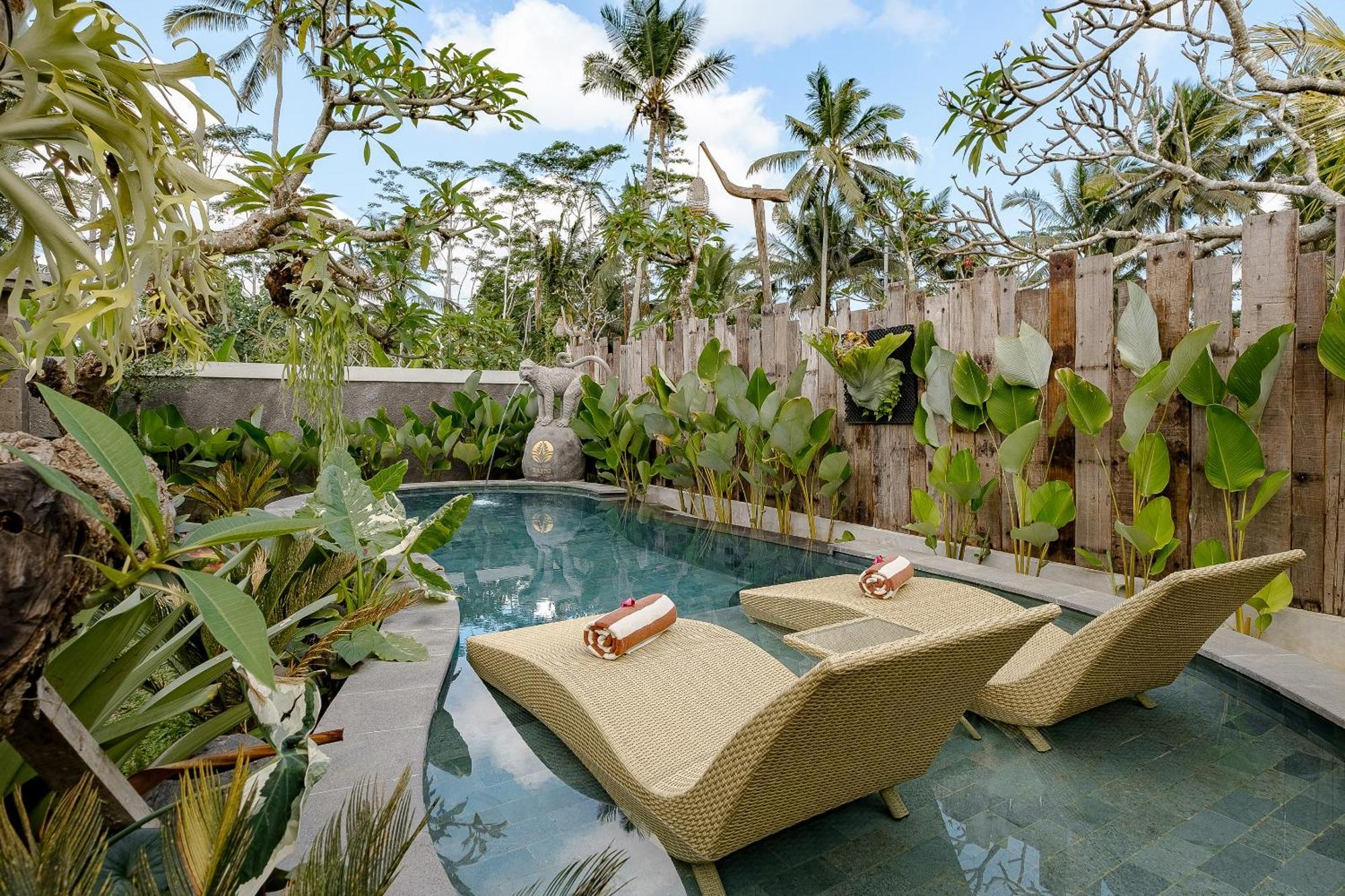 Ratni Ubud Villa Экстерьер фото